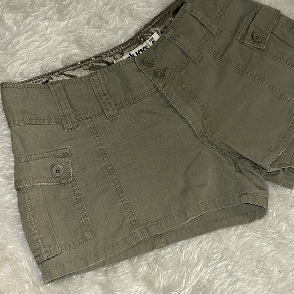 Plugg Low Rise Shorts - Picture 4 of 5